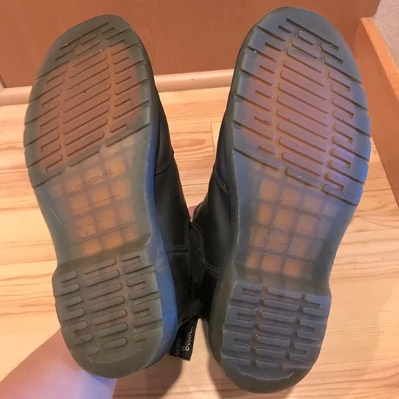 Dr. Martens Black Chelsea boots - Picture 4 of 4